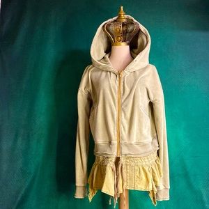 Free people size large, hooded sweatshirt